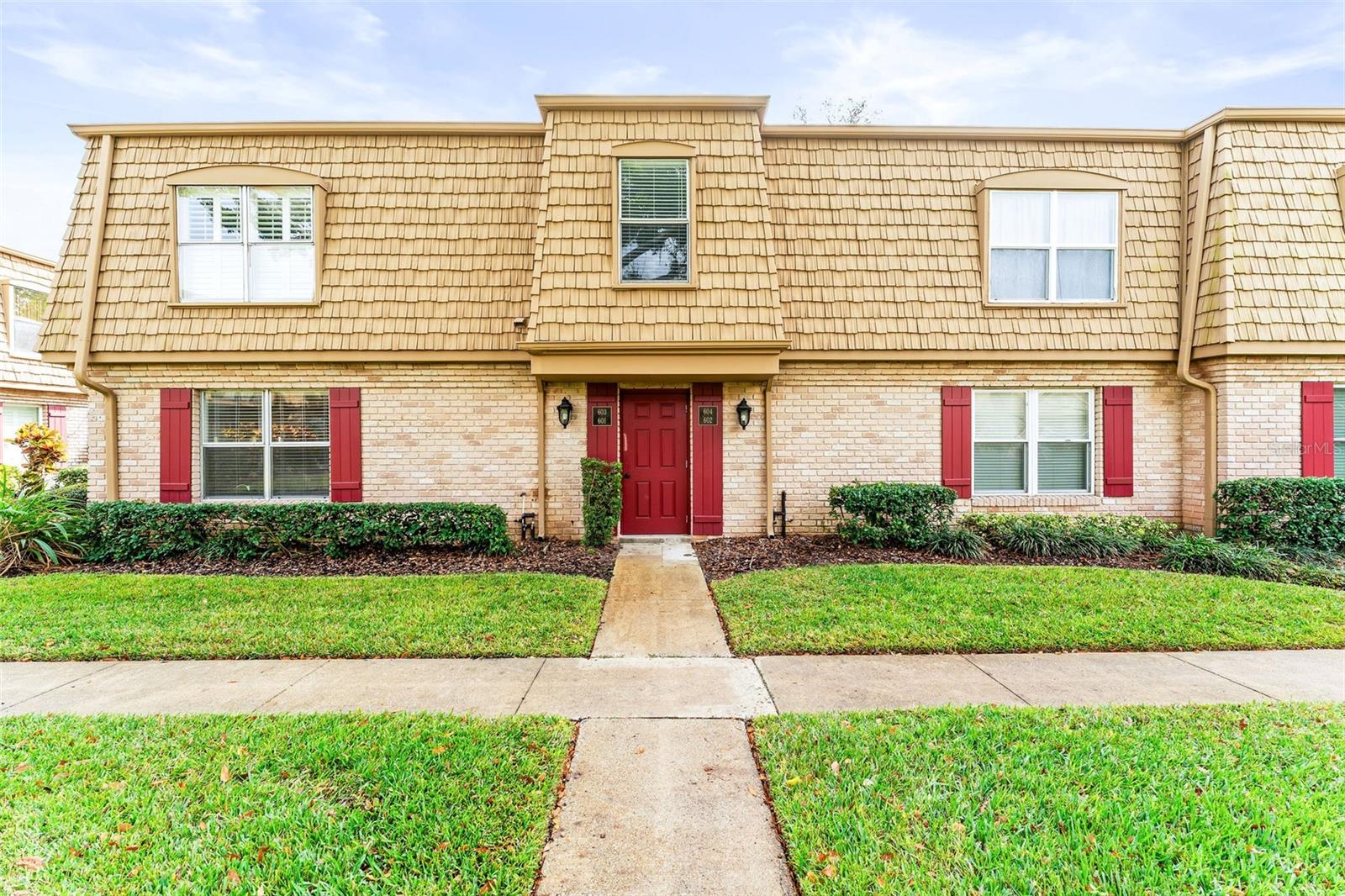 FOUR SEASONS CONDO - Residential Lease