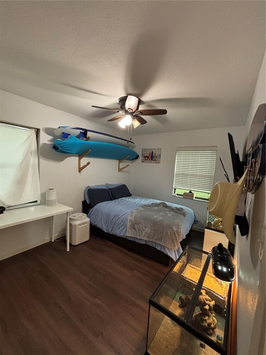 THE VILLAS AT EATONS BEACH - Residential