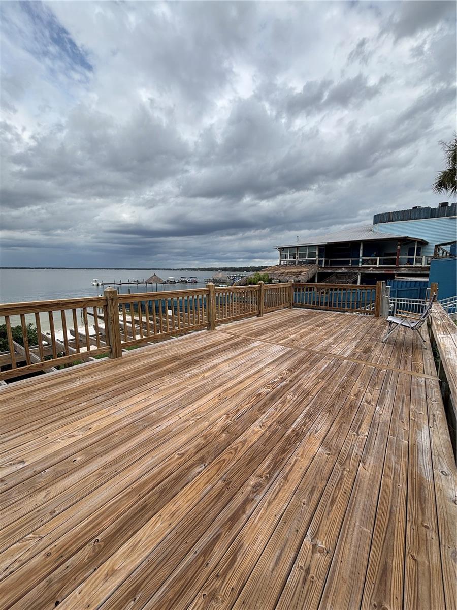 THE VILLAS AT EATONS BEACH - Residential