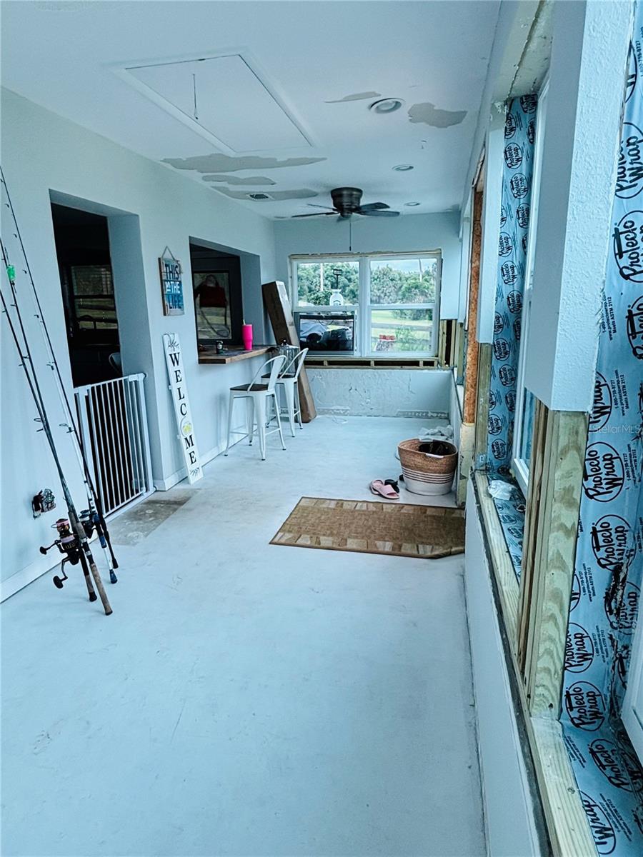 THE VILLAS AT EATONS BEACH - Residential