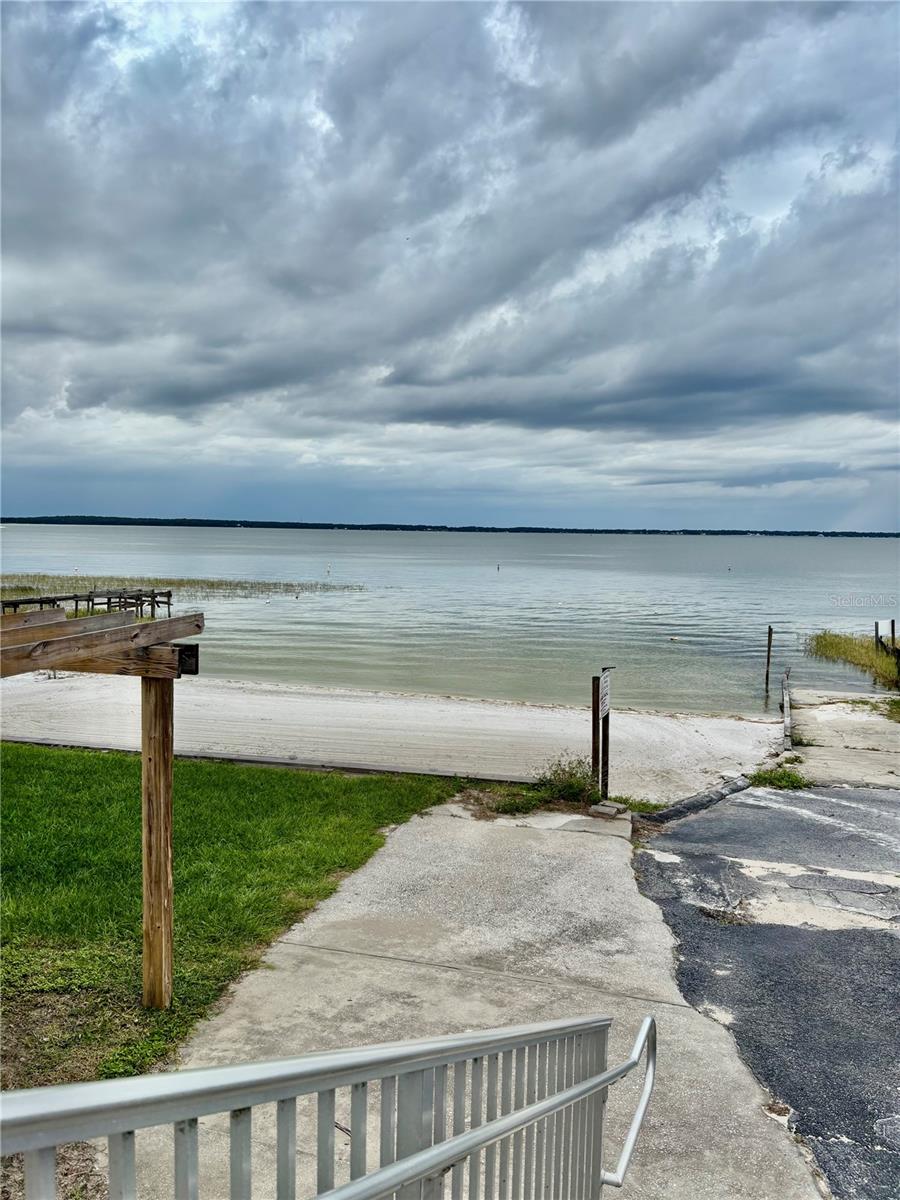 THE VILLAS AT EATONS BEACH - Residential