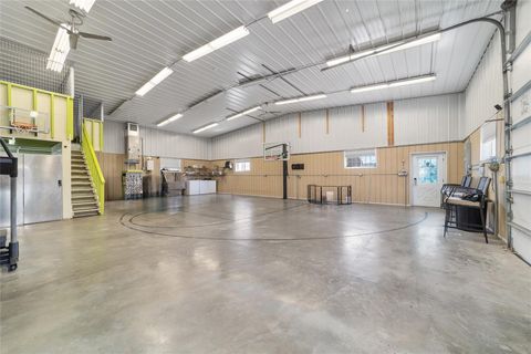 Tiny photo for 13750 SE 54th Street, Morriston, FL 32668 (MLS # OM708778)