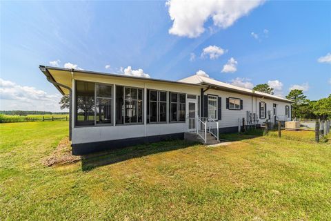 Tiny photo for 13750 SE 54th Street, Morriston, FL 32668 (MLS # OM708778)