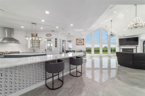 Tiny photo for 13750 SE 54th Street, Morriston, FL 32668 (MLS # OM708778)