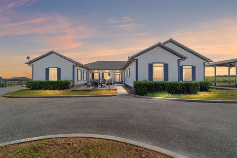 Tiny photo for 13750 SE 54th Street, Morriston, FL 32668 (MLS # OM708778)