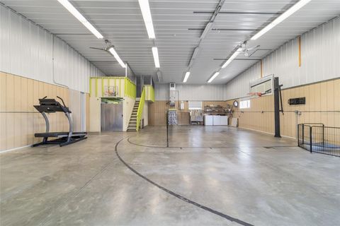 Tiny photo for 13750 SE 54th Street, Morriston, FL 32668 (MLS # OM708778)