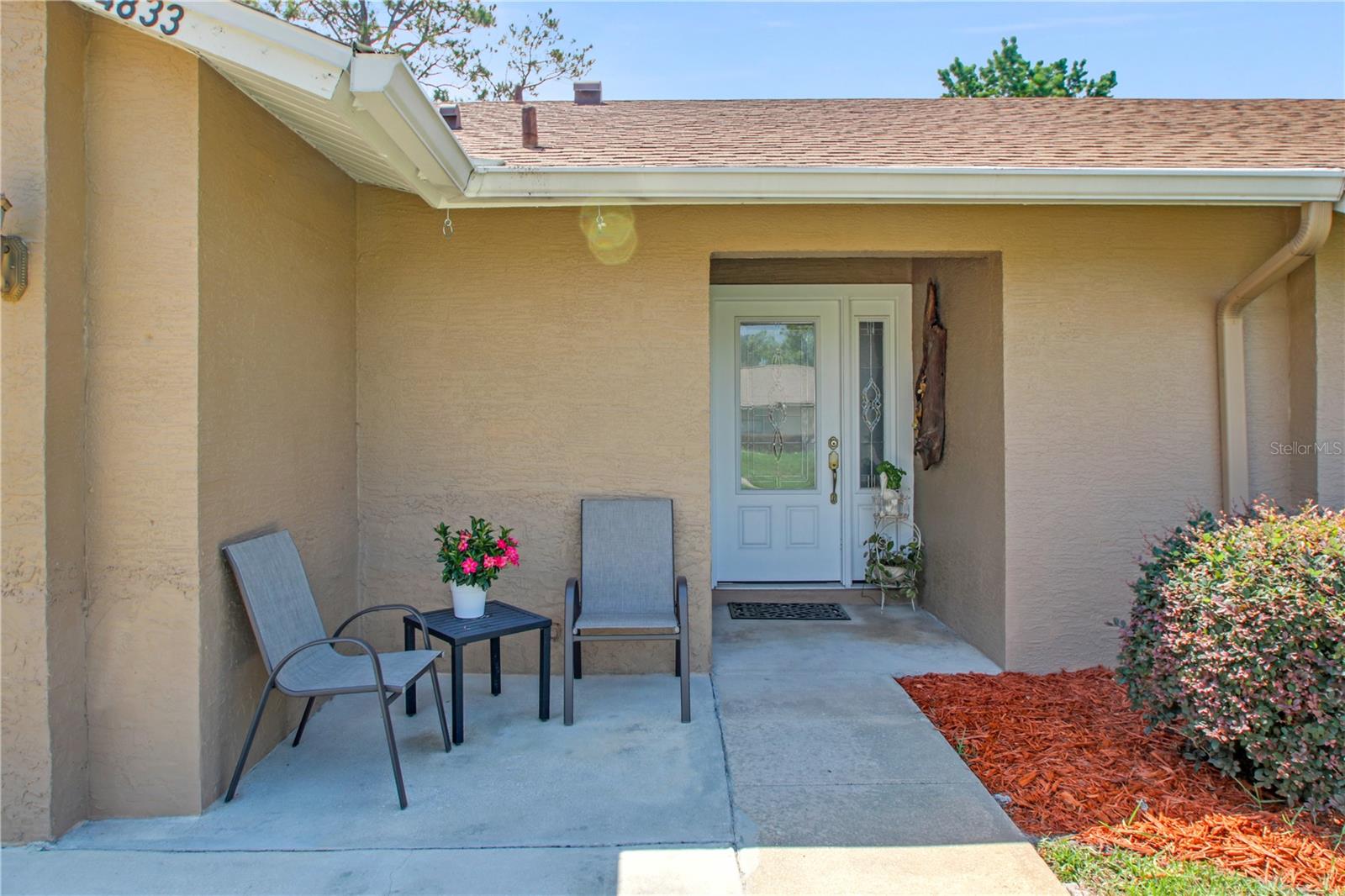 4833 PALM TREE COURT