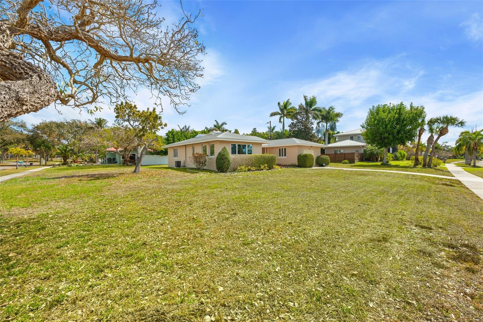 WHITFIELD ESTATES UNIT 1 - Residential