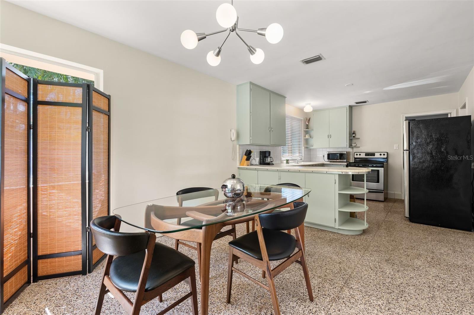 WHITFIELD ESTATES UNIT 1 - Residential