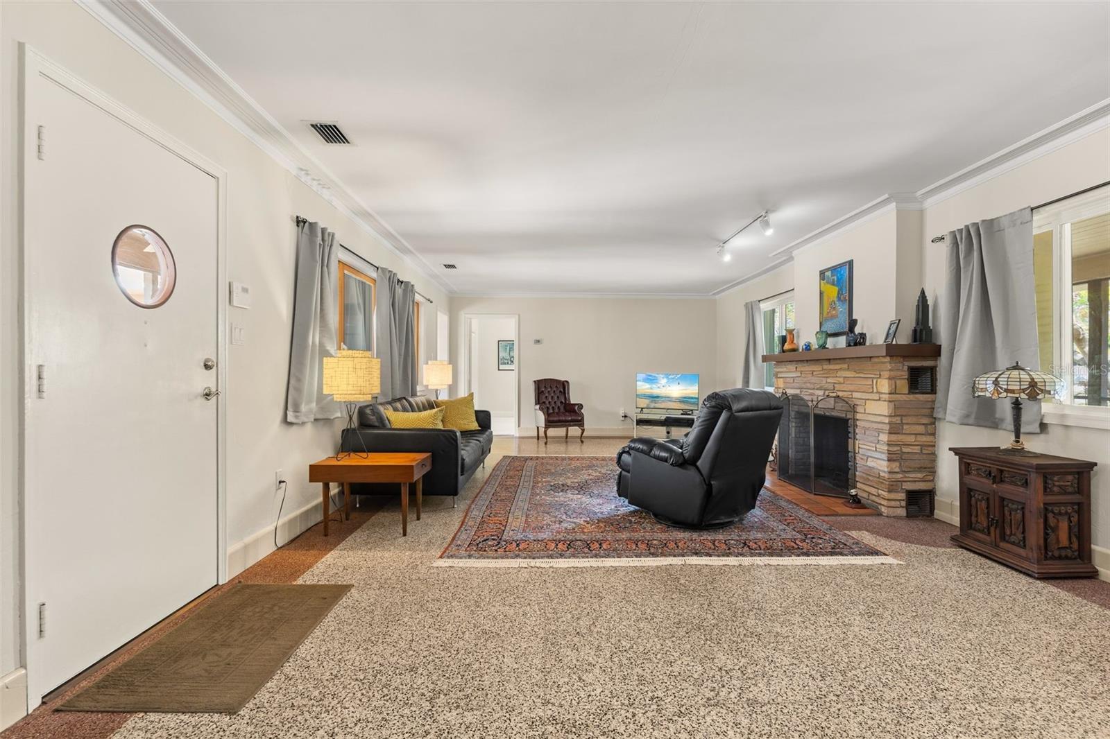 WHITFIELD ESTATES UNIT 1 - Residential