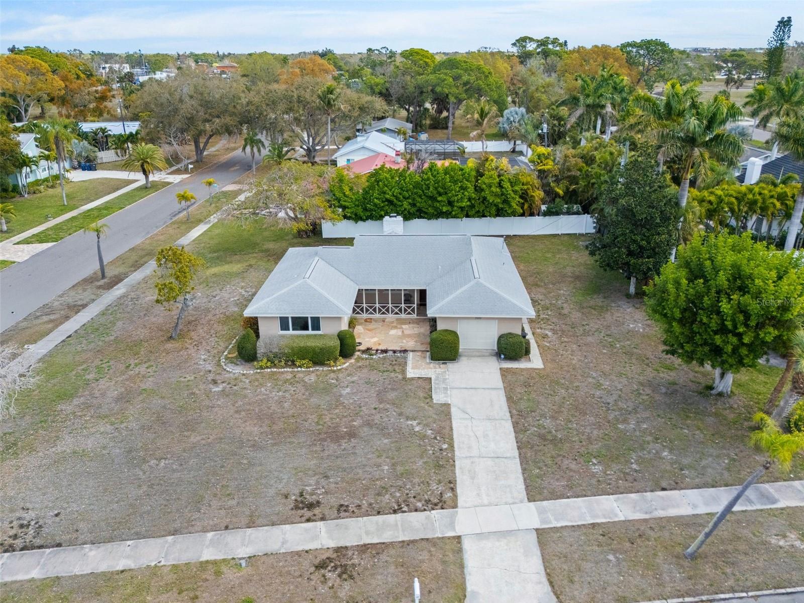 WHITFIELD ESTATES UNIT 1 - Residential