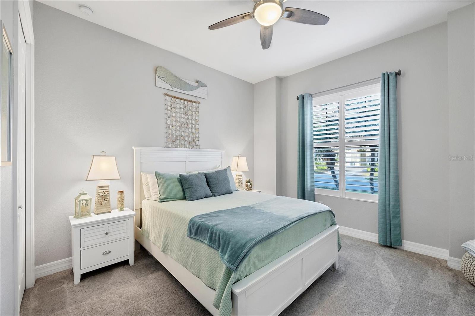 COUNTRY CLUB EAST AT LAKEWD RNCH VV2 - Residential