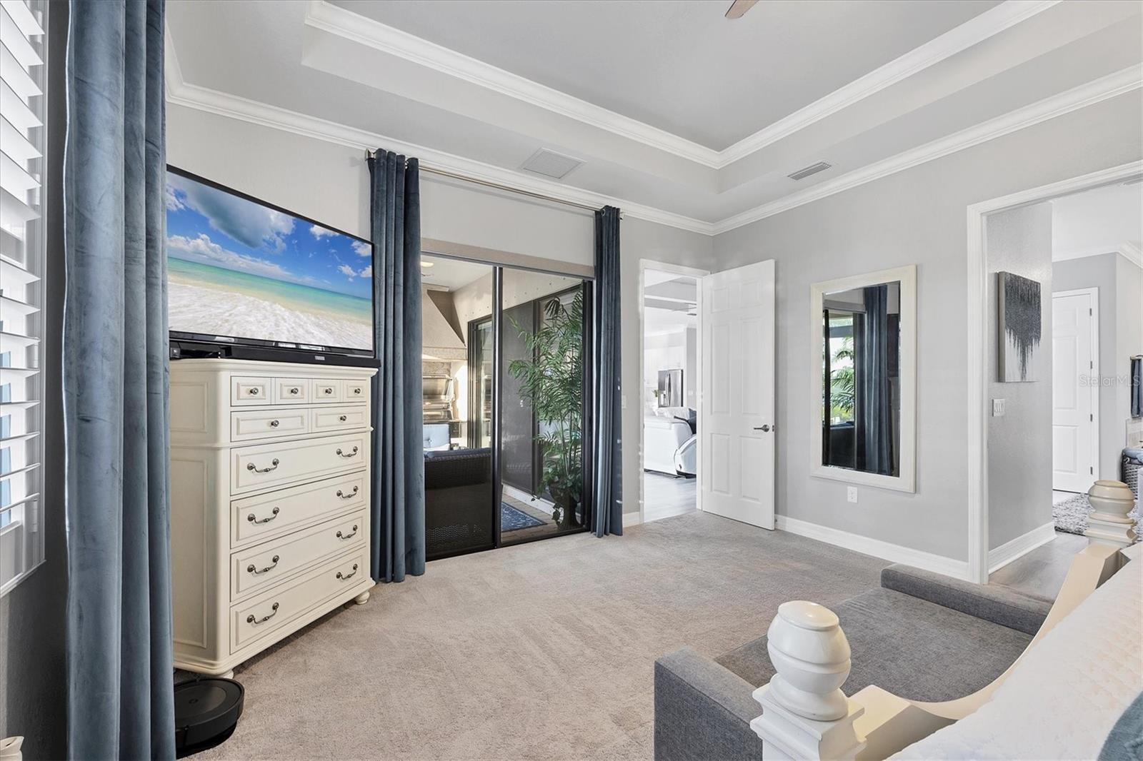 COUNTRY CLUB EAST AT LAKEWD RNCH VV2 - Residential