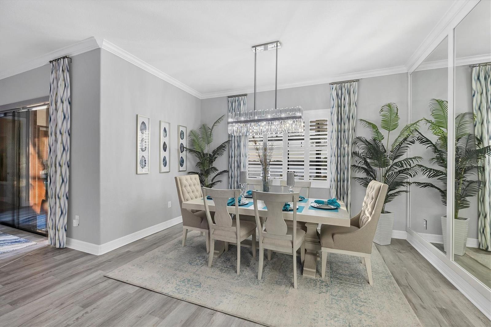 COUNTRY CLUB EAST AT LAKEWD RNCH VV2 - Residential