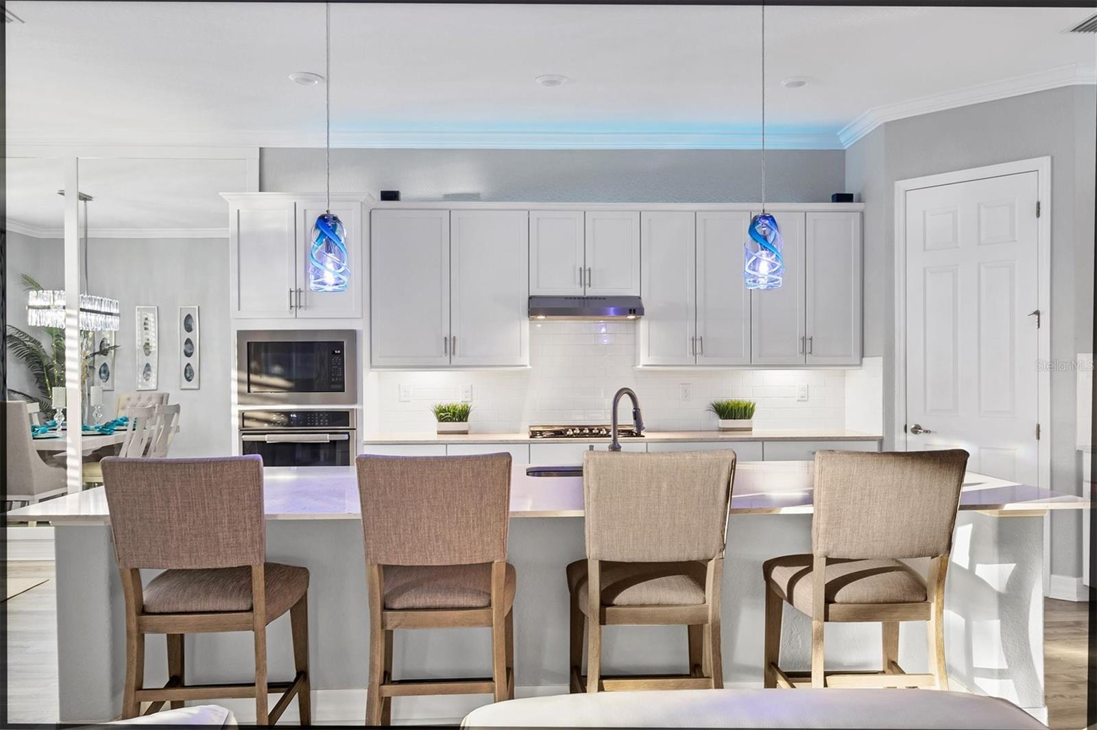 COUNTRY CLUB EAST AT LAKEWD RNCH VV2 - Residential