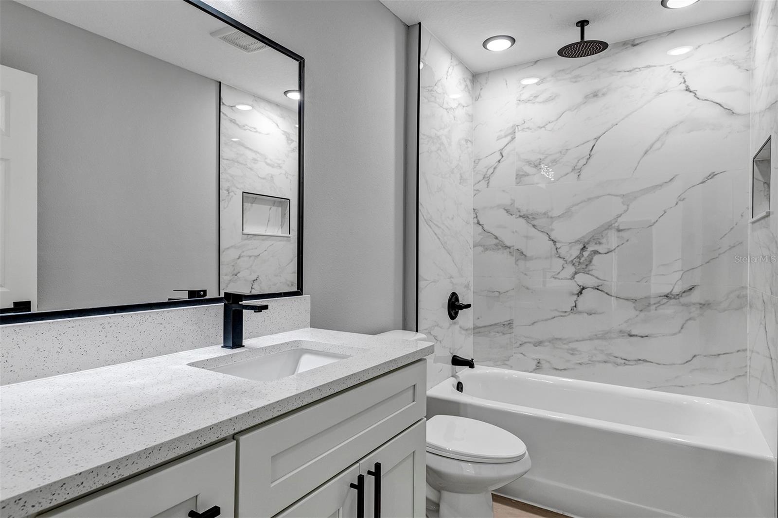 BELLEVIEW HEIGHTS ESTATES UNIT 3 - Residential