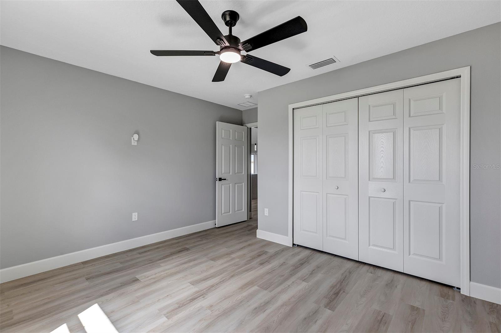 BELLEVIEW HEIGHTS ESTATES UNIT 3 - Residential