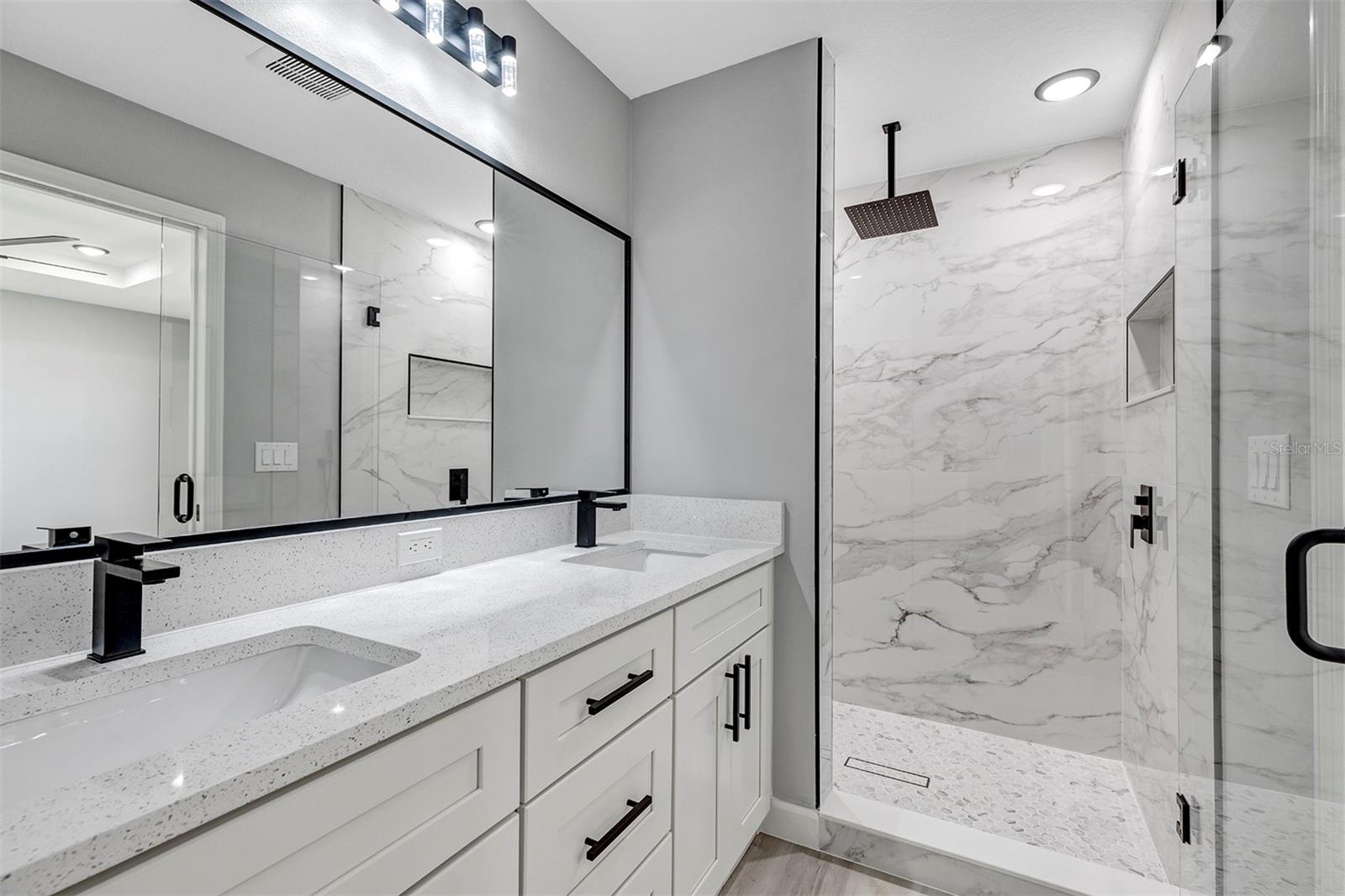 BELLEVIEW HEIGHTS ESTATES UNIT 3 - Residential