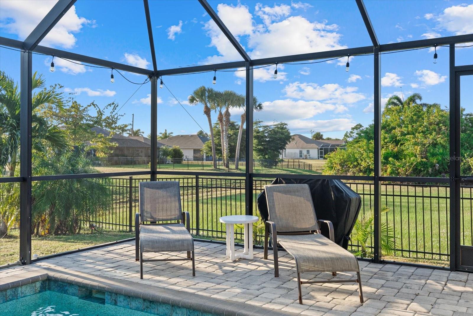 ROTONDA LAKES - Residential