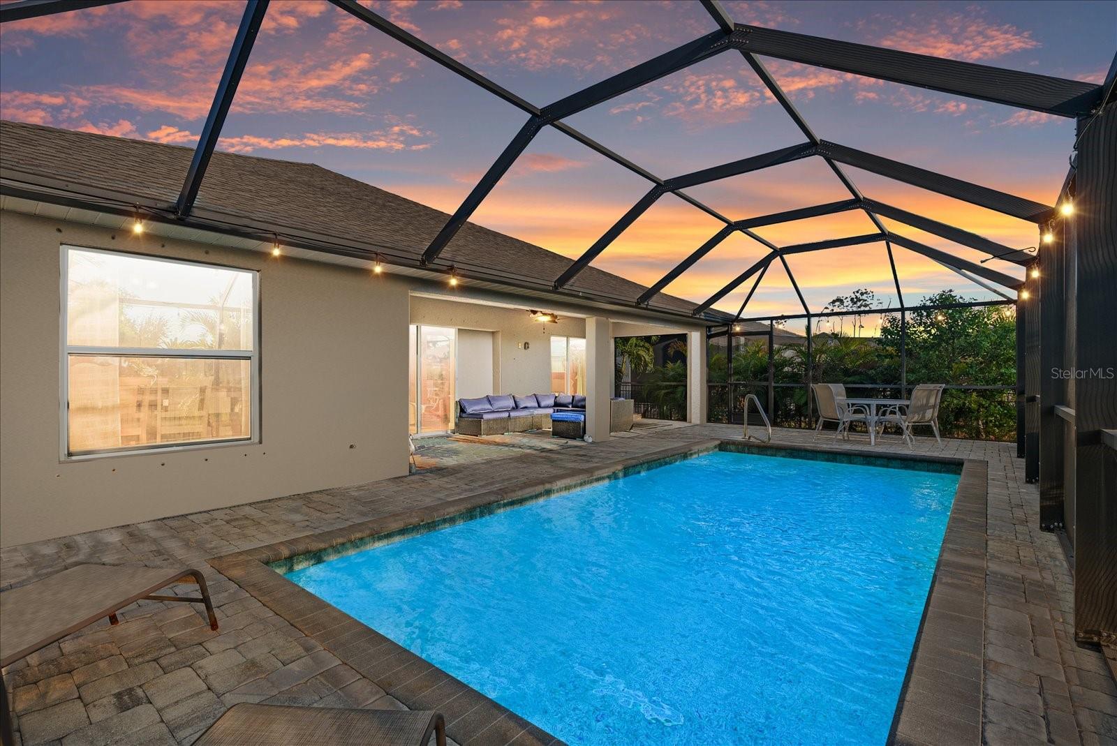 ROTONDA LAKES - Residential