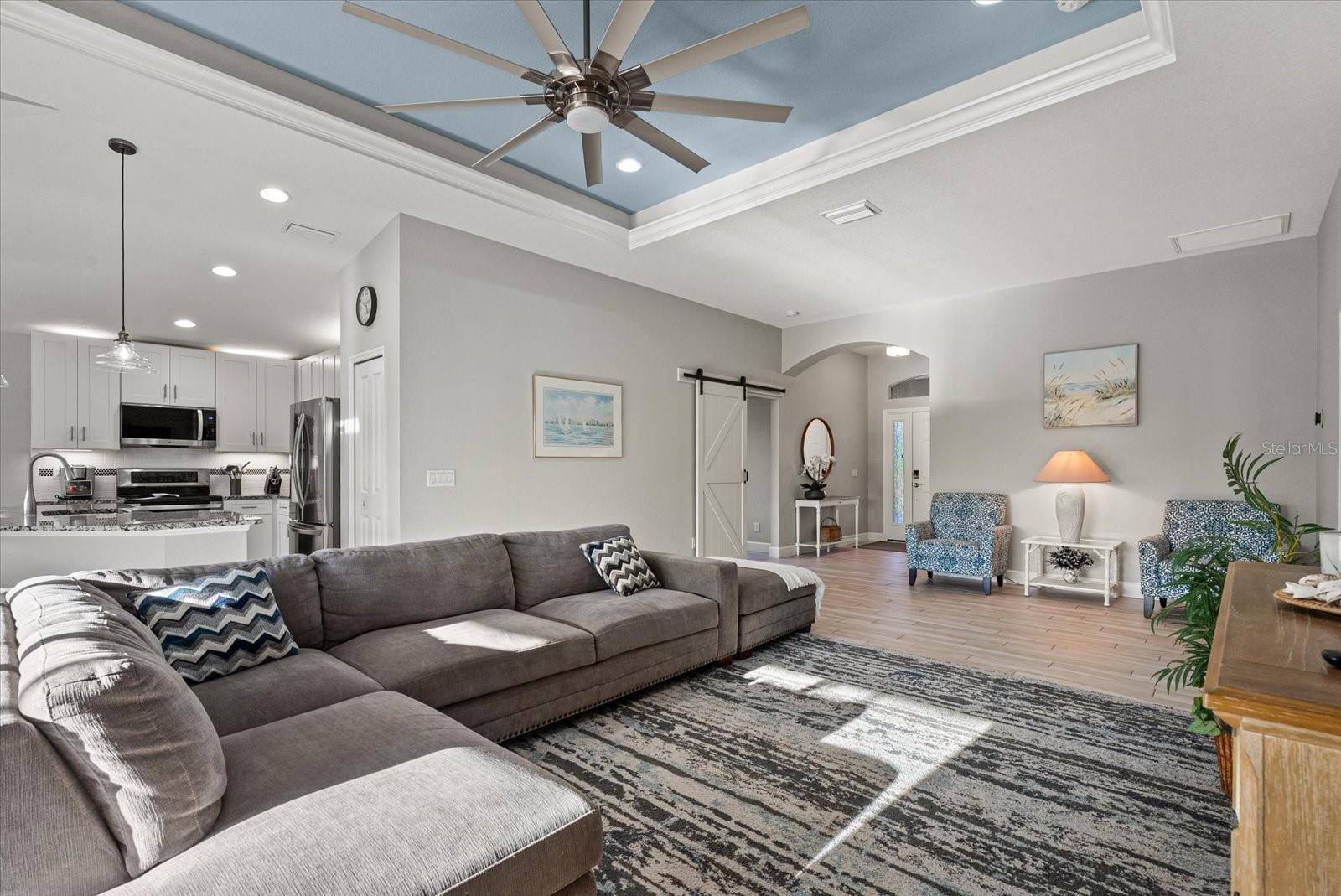 ROTONDA LAKES - Residential