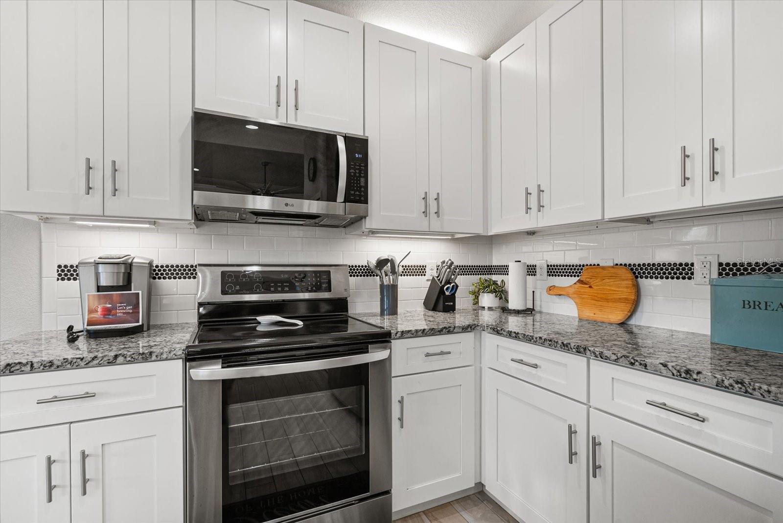 ROTONDA LAKES - Residential