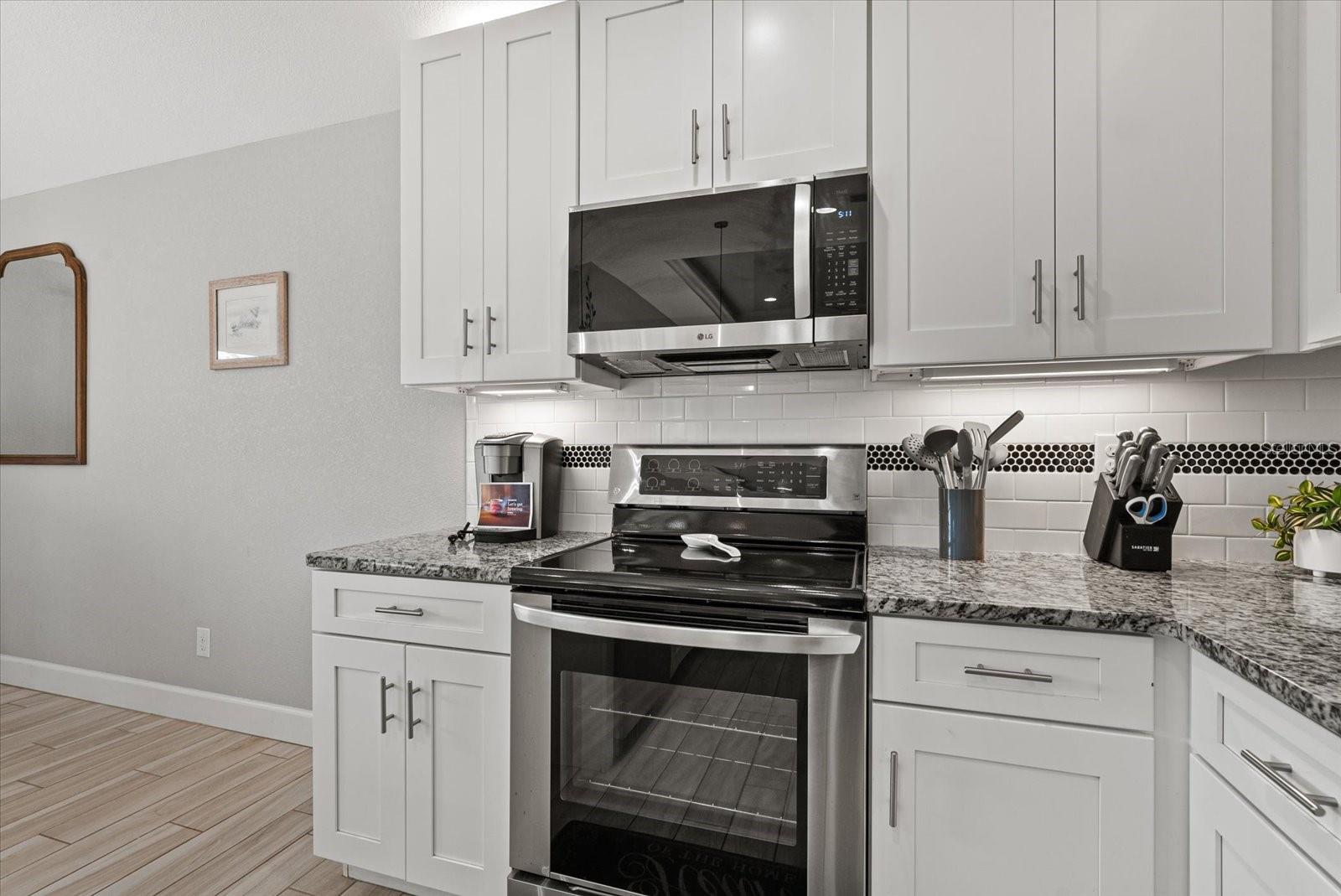 ROTONDA LAKES - Residential