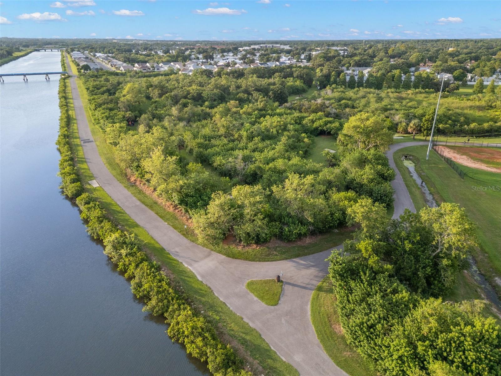 OLDSMAR COUNTRY CLUB ESTATES SEC 1 - Residential