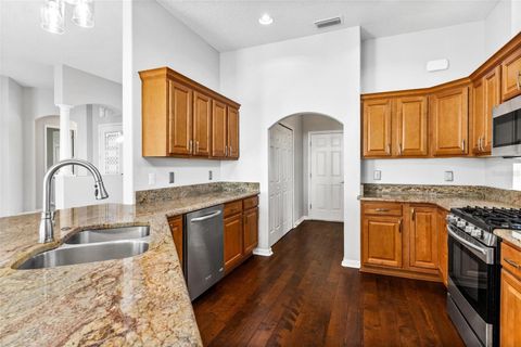 Tiny photo for 5565 Bounty Circle, Tavares, FL 32778 (MLS # G5105882)