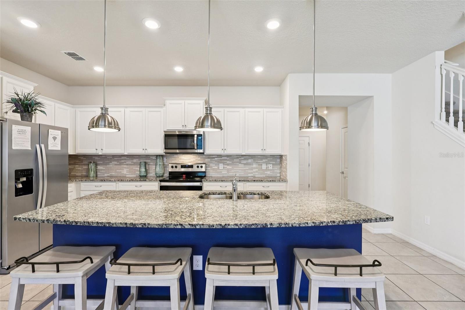 WINDSOR ISLAND RESIDENCE - Residential