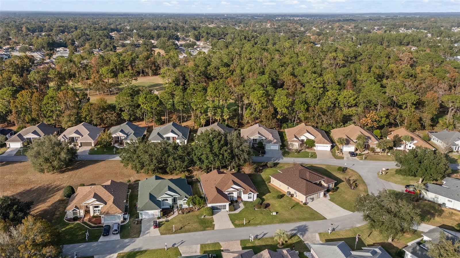 OAK RUN LAUREL OAKS - Residential