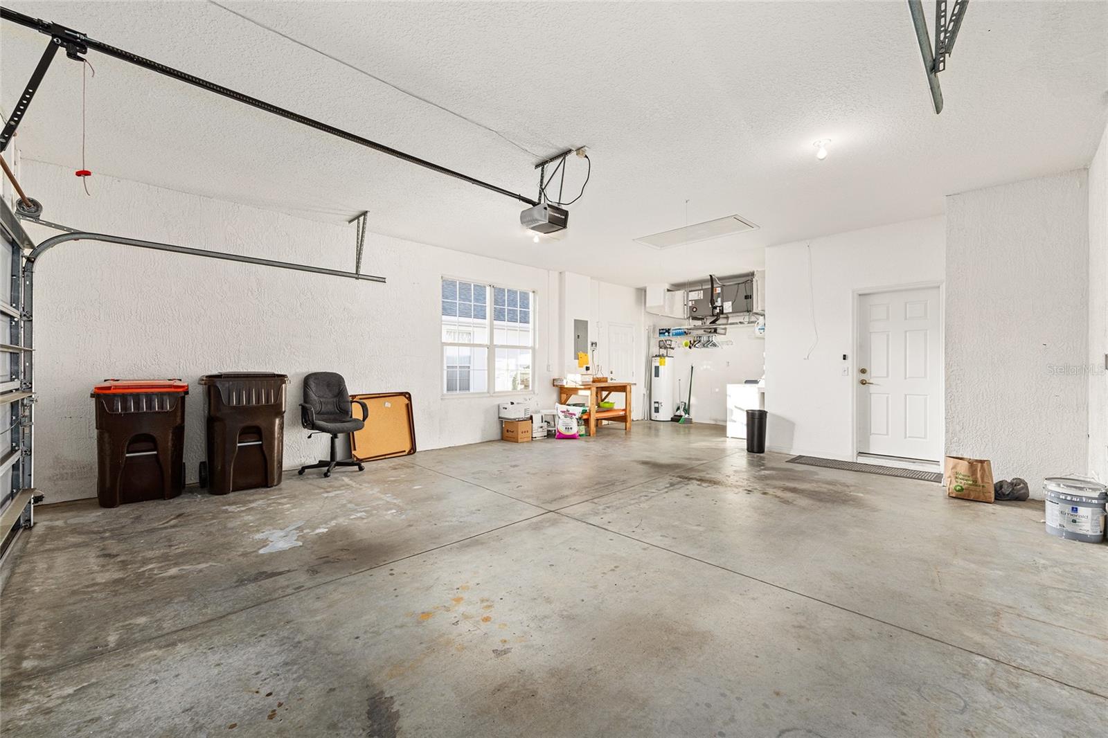 OAK RUN LAUREL OAKS - Residential