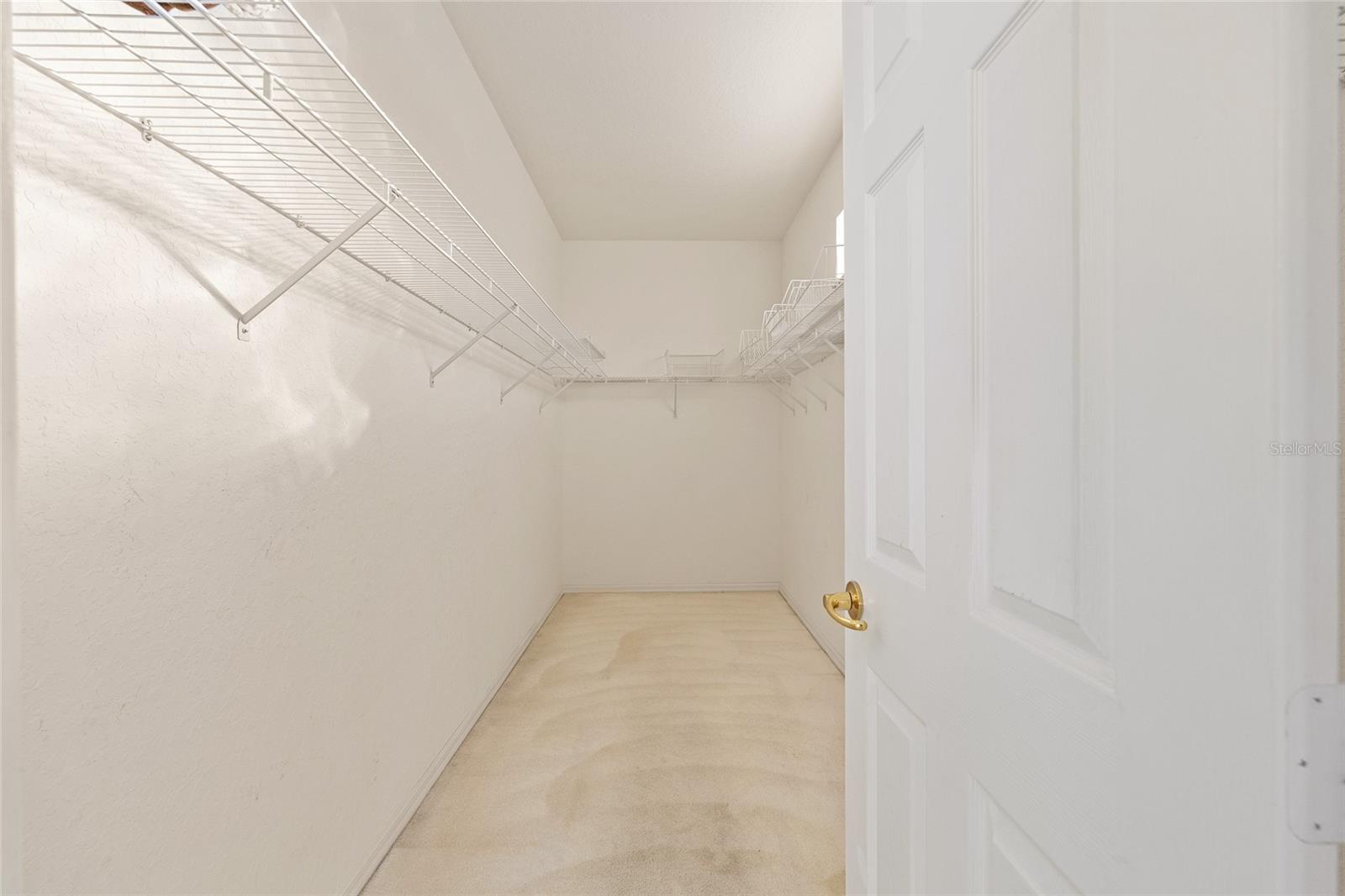 OAK RUN LAUREL OAKS - Residential