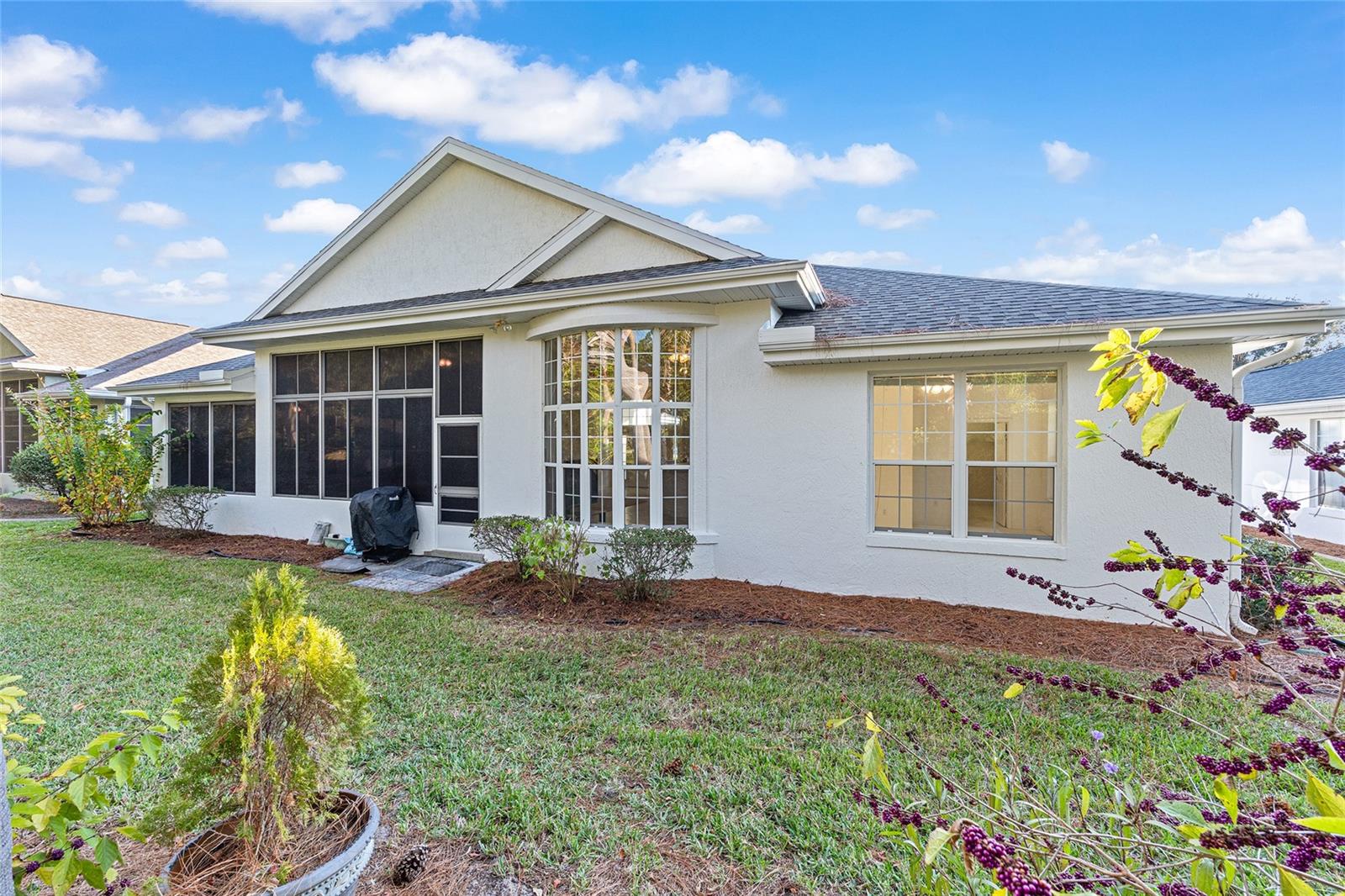 OAK RUN LAUREL OAKS - Residential