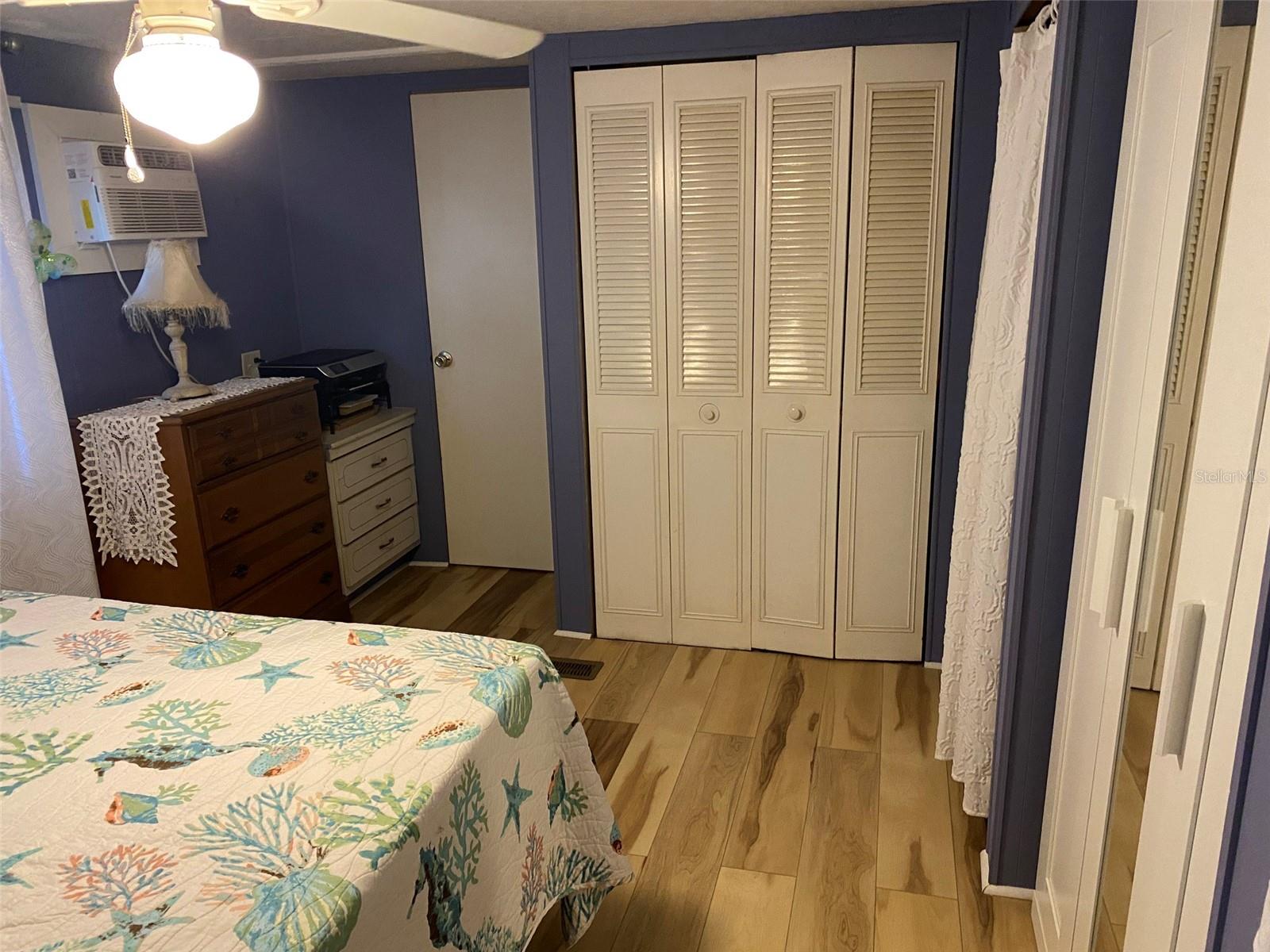 TWIN GABLES M/H PARK UNREC - Residential