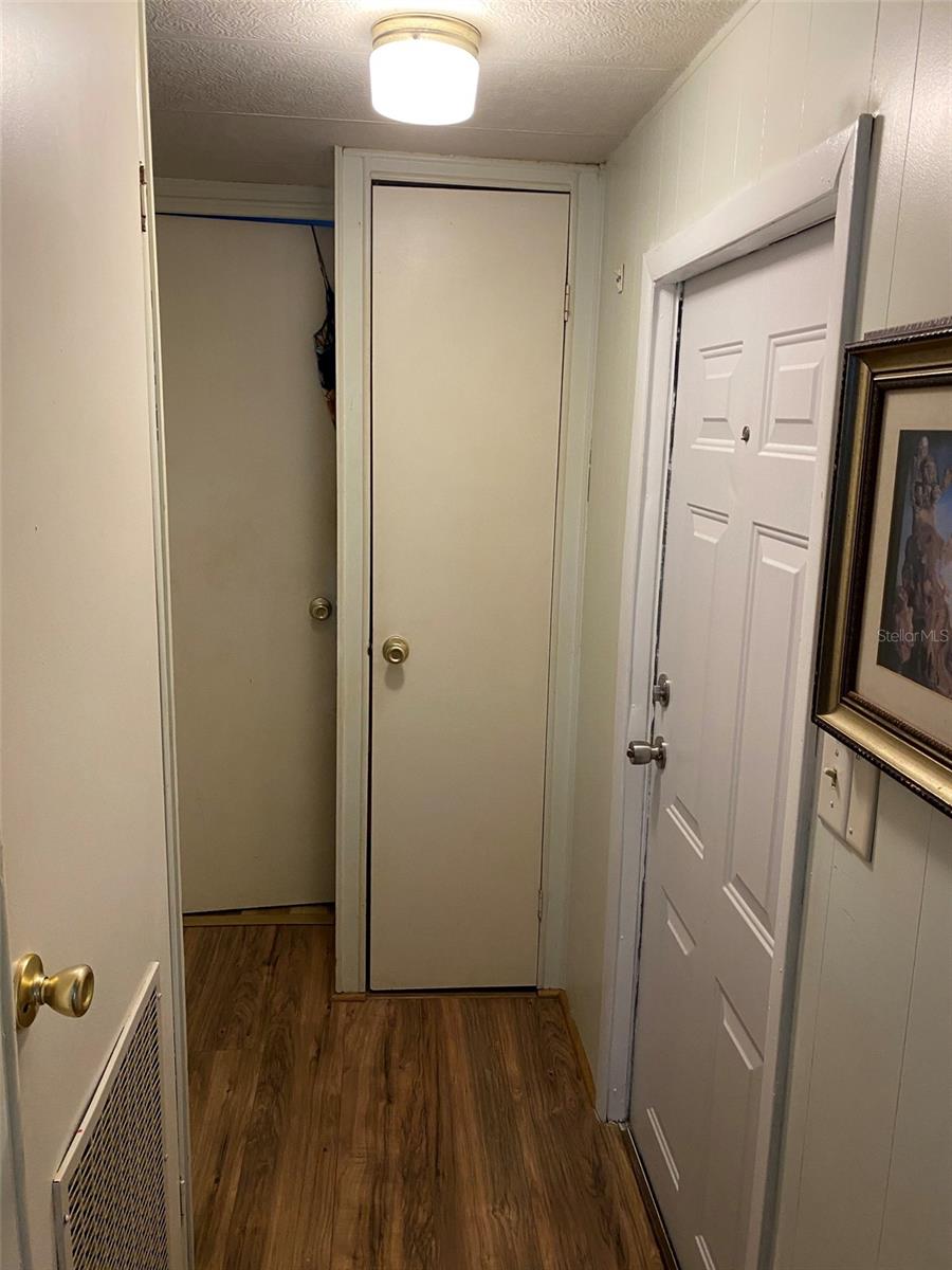 TWIN GABLES M/H PARK UNREC - Residential