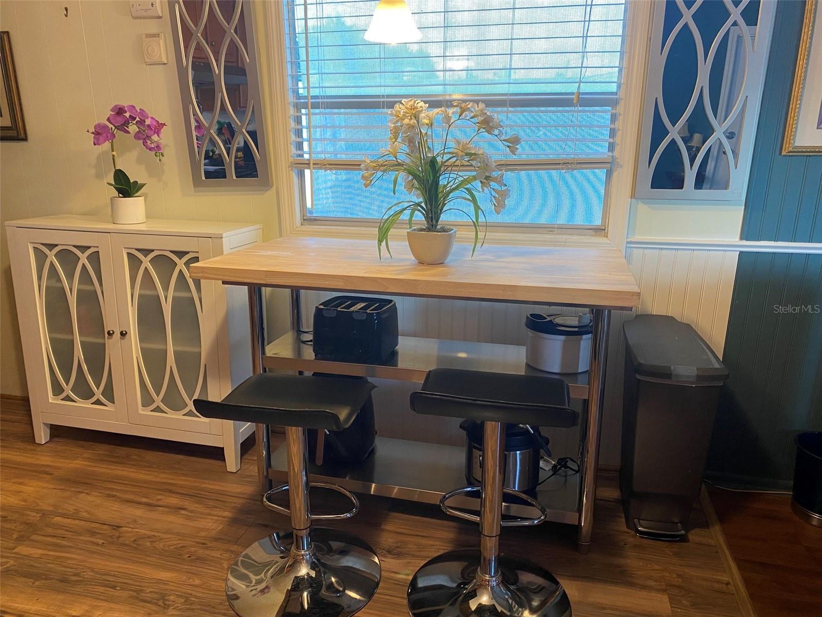 TWIN GABLES M/H PARK UNREC - Residential