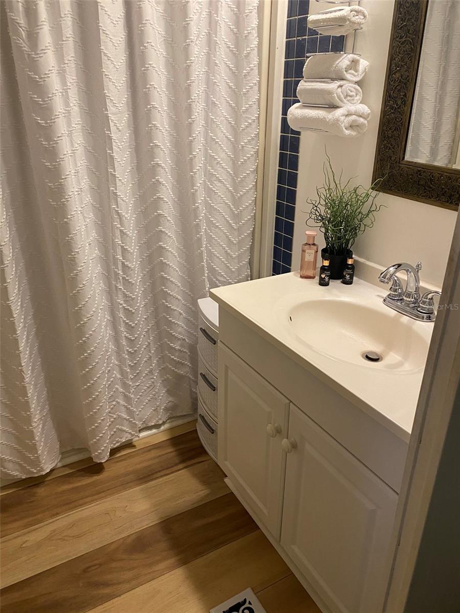 TWIN GABLES M/H PARK UNREC - Residential