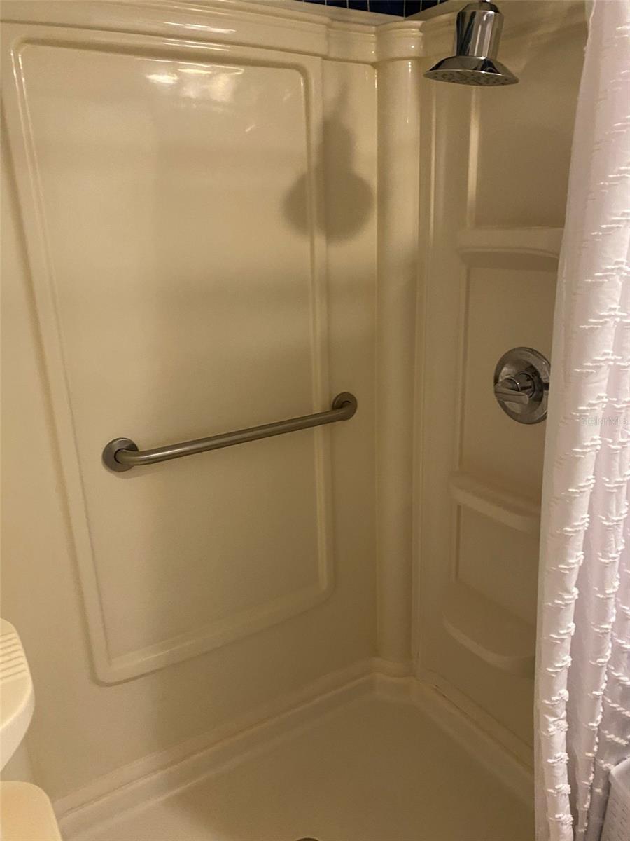 TWIN GABLES M/H PARK UNREC - Residential