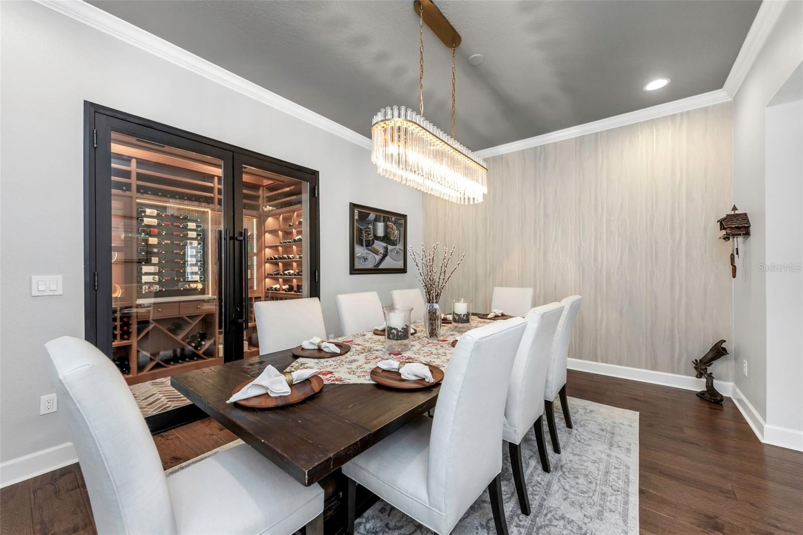 COVE/ROCKY POINT - Residential