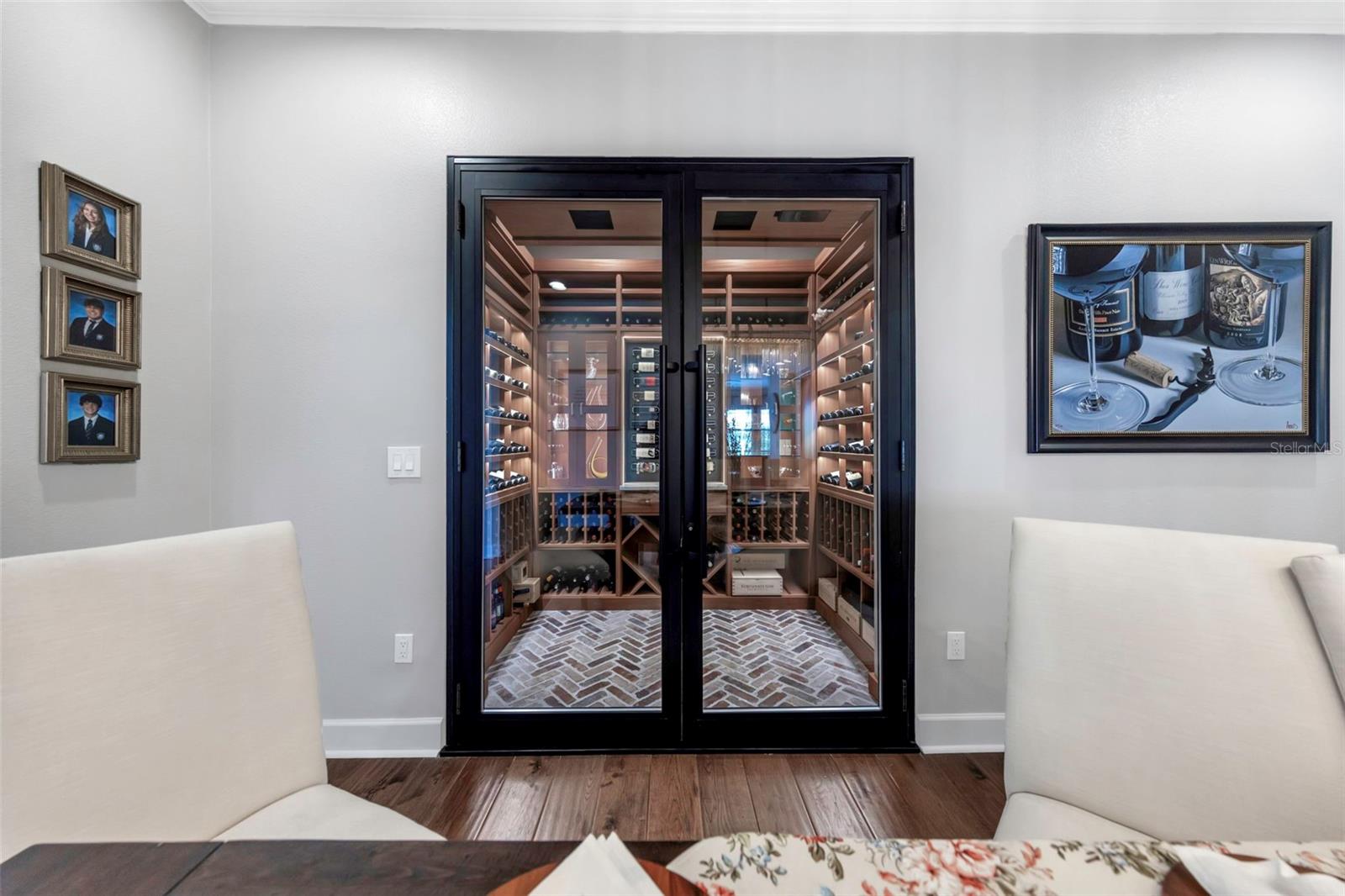 COVE/ROCKY POINT - Residential