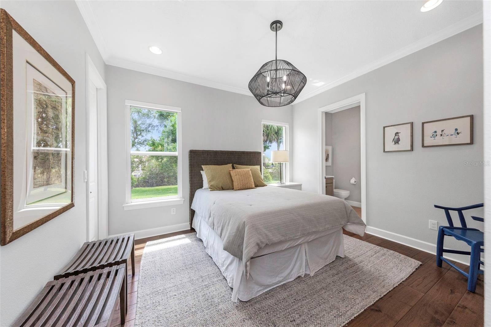 COVE/ROCKY POINT - Residential