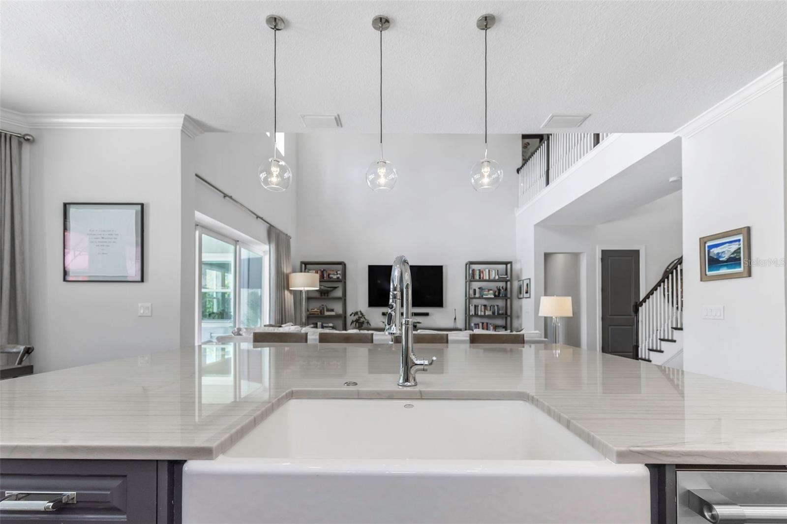 COVE/ROCKY POINT - Residential