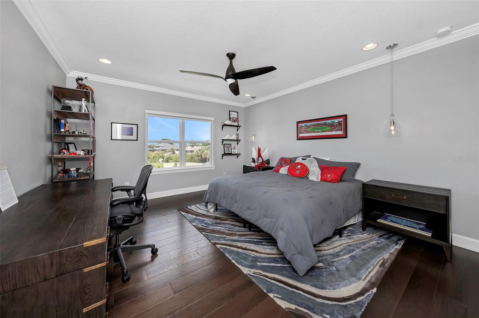 COVE/ROCKY POINT - Residential