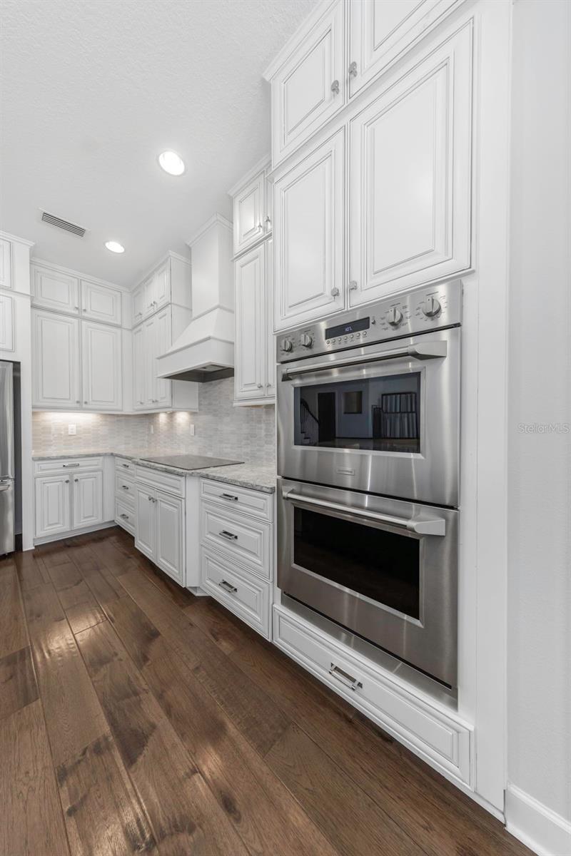 COVE/ROCKY POINT - Residential