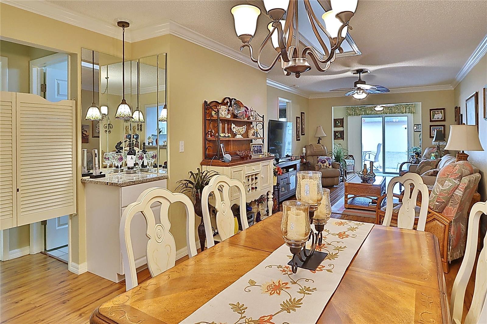 HIGHLAND LAKES VILLAS ON THE GREEN - Residential