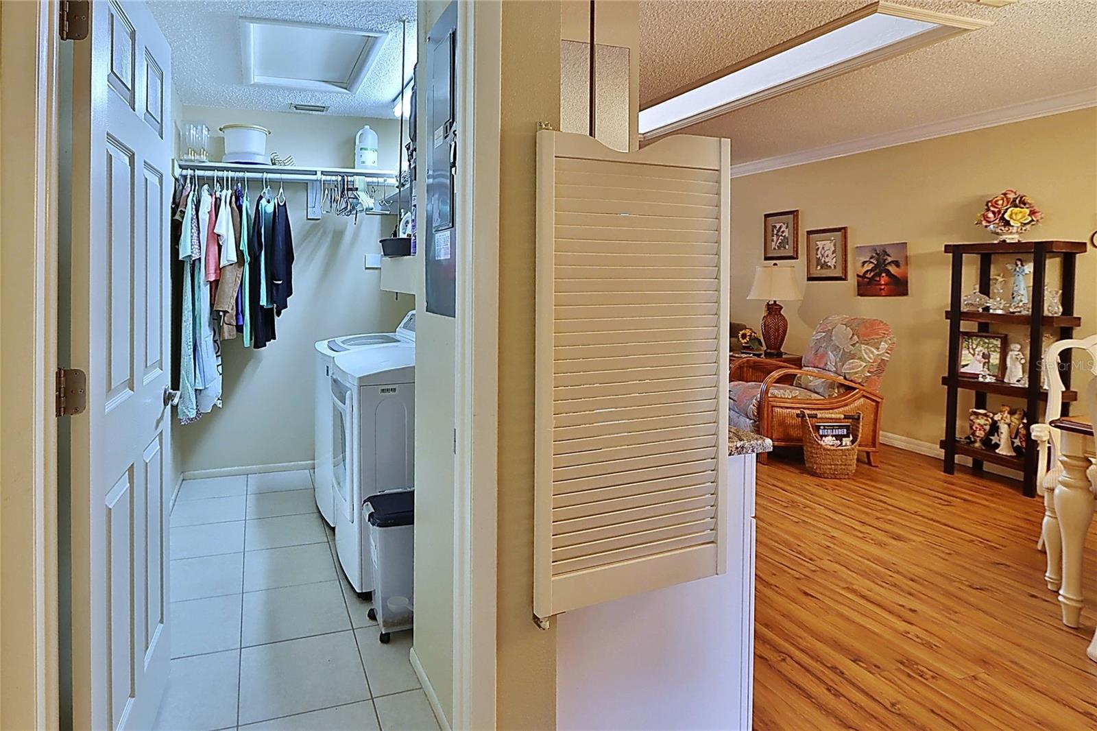 HIGHLAND LAKES VILLAS ON THE GREEN - Residential