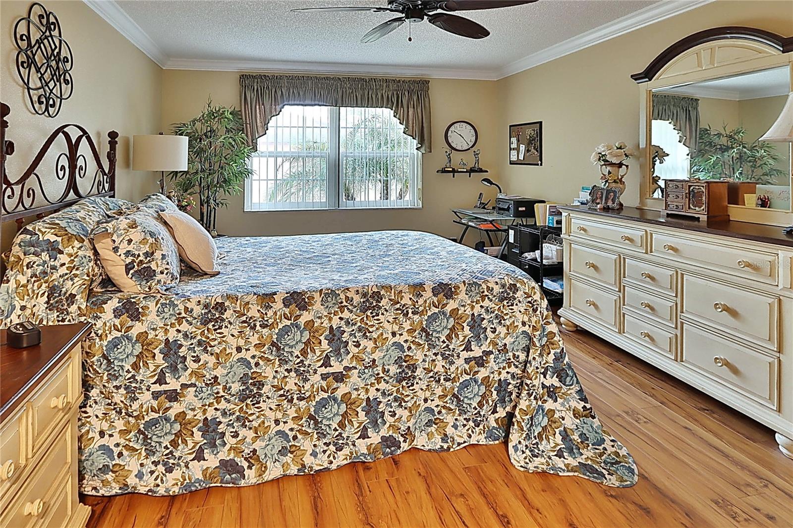 HIGHLAND LAKES VILLAS ON THE GREEN - Residential