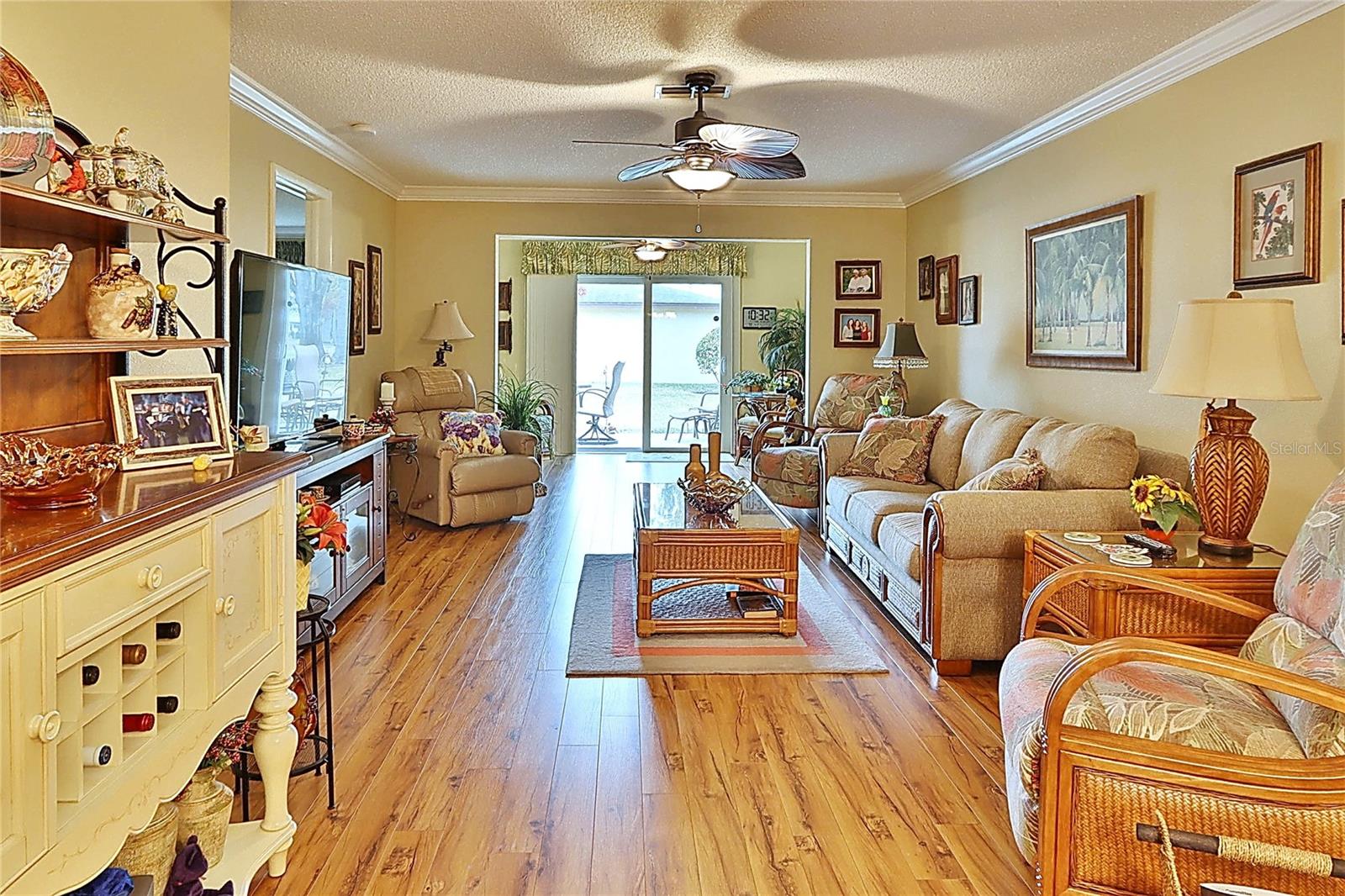 HIGHLAND LAKES VILLAS ON THE GREEN - Residential