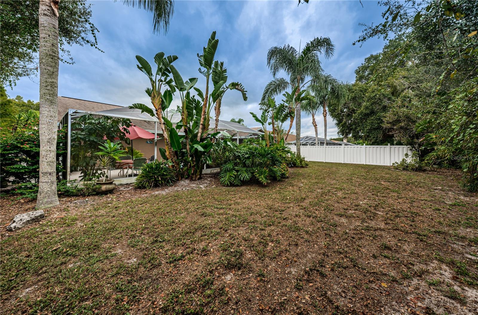 ELLINGTON ESTATES - Residential